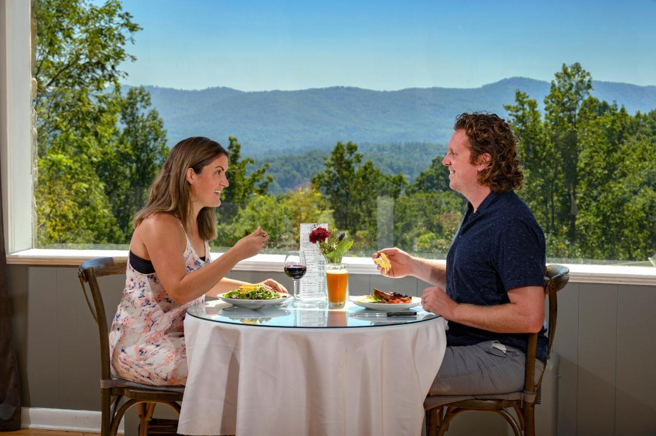 هيندرسونفيل Echo Mountain Inn المظهر الخارجي الصورة